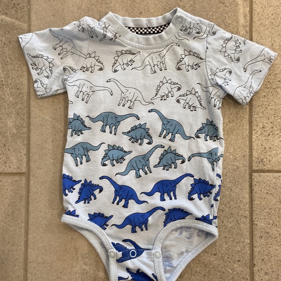 Sovereign Code Baby Boy Dino Onesie & Shorts, Sz 9 Months - Picture 2 of 9